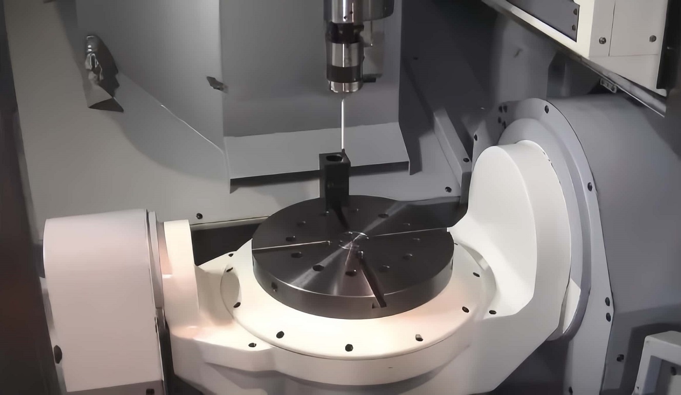 五軸加工中心 五軸加工中心